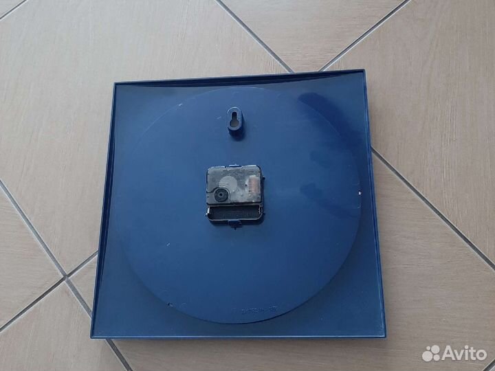 Часы настенные