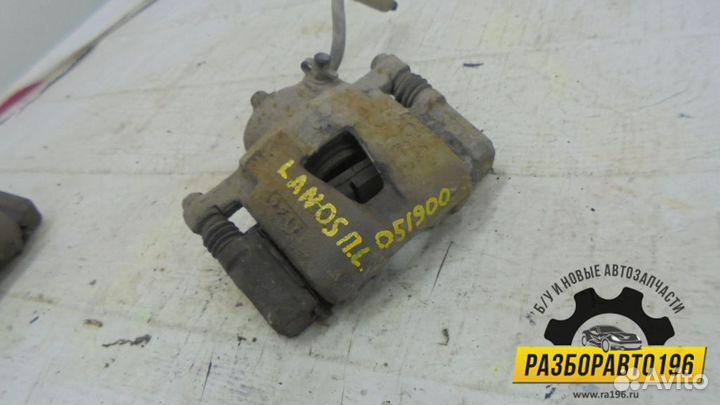 Суппорт передний левый Chevrolet Lanos 2004-2010