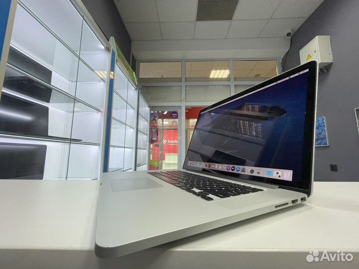 Ноутбук Apple MacBook Pro 15 2012 i7/8/256