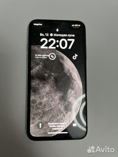 iPhone X, 64 ГБ