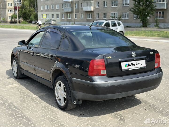 Volkswagen Passat 1.8 МТ, 1998, 244 236 км