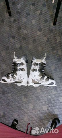 Горнолыжные ботинки atomic 23,5-24,0