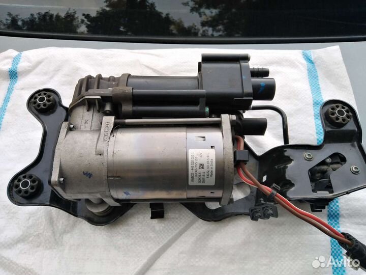 Насос автомобильный компрессор х 5 б/у