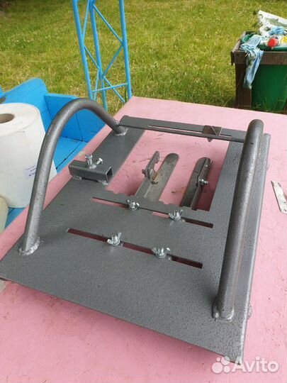 Нож для резки- разметки футбольного поля