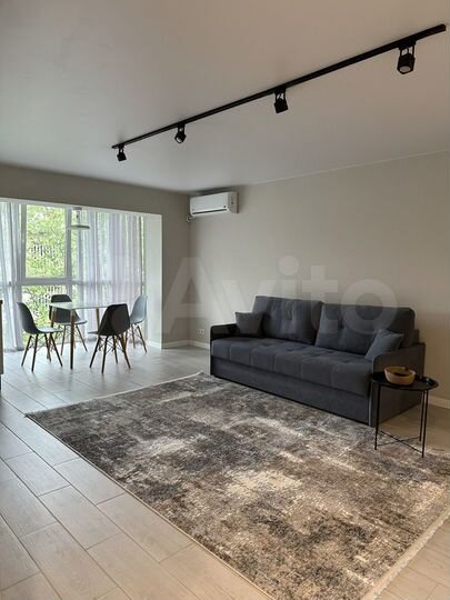 2-к. квартира, 50 м², 5/5 эт.