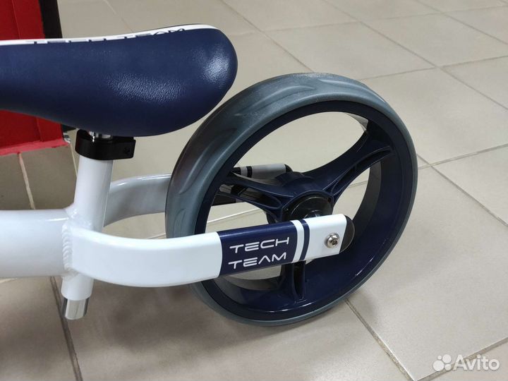 Беговел TT Milano 1.0 синий