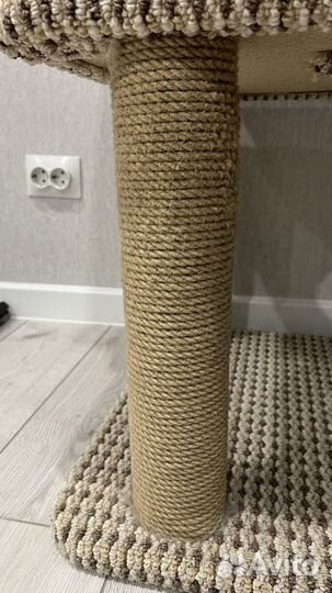 Домик для кошки с когтеточкой