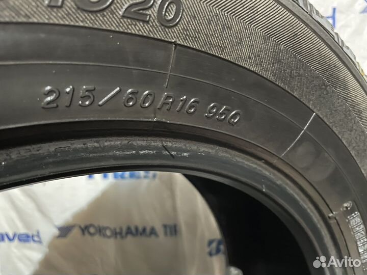 Yokohama Ice Guard IG20 215/60 R16