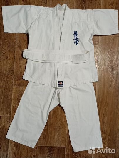 Кимоно (доги) для каратэ +защита