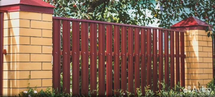 Евроштакетник М-образный (основание-95мм) RAL 7024