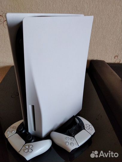 Playstation 5 / Xbox Series X