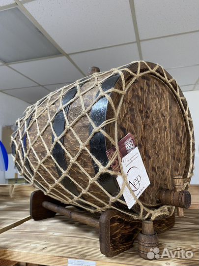 Бочка дубовая