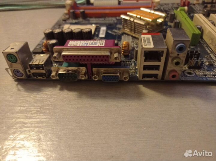 Материнская плата gigabyte GA-8IG1000-G