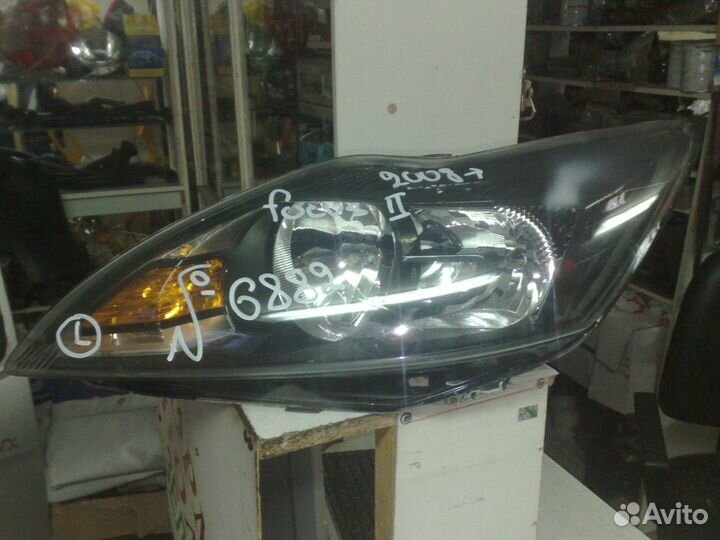 Ford Focus II 2008-2011 фара передняя