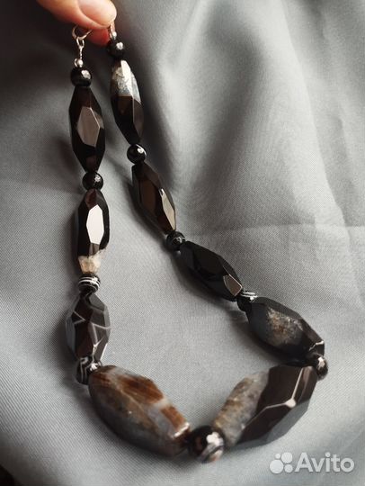 Украшения из натуральных камней