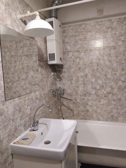 2-к. квартира, 54 м², 2/2 эт.