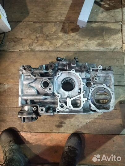 Блок цилиндров subaru