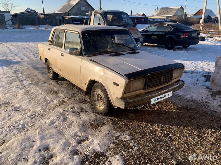 ВАЗ 2107 1.6 МТ, 2007, битый, 100 000 км