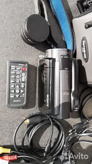 Видеокамера sony HDR- XR 520