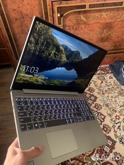 Ноутбук lenovo