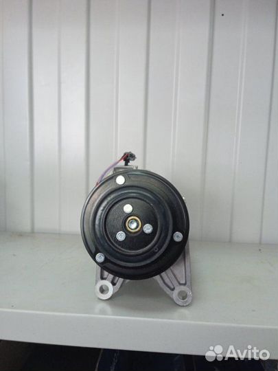 Компрессор кондиционера Nissan Teana 92600JP00C