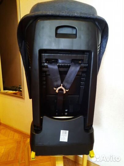 Детское автокресло maxi cosi isofix