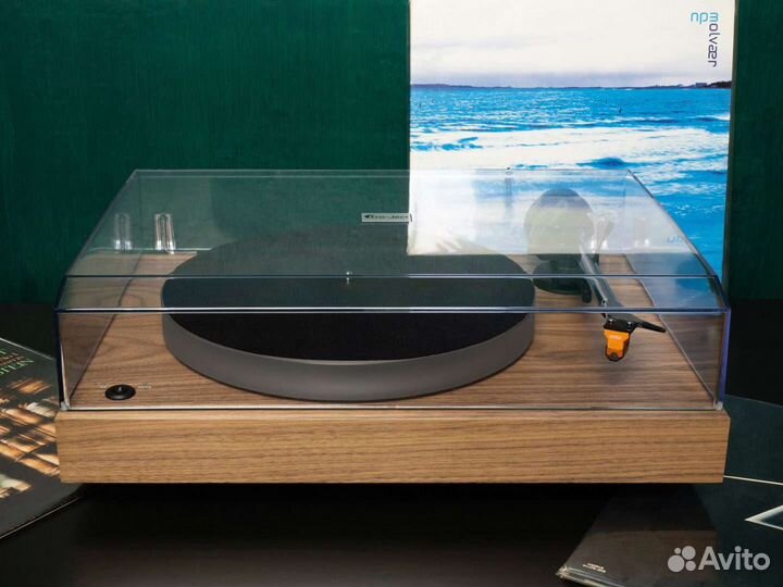 Проигрыватель винила Pro Ject X2