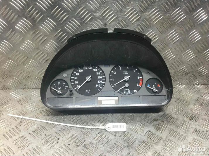 Щиток приборов BMW E 39
