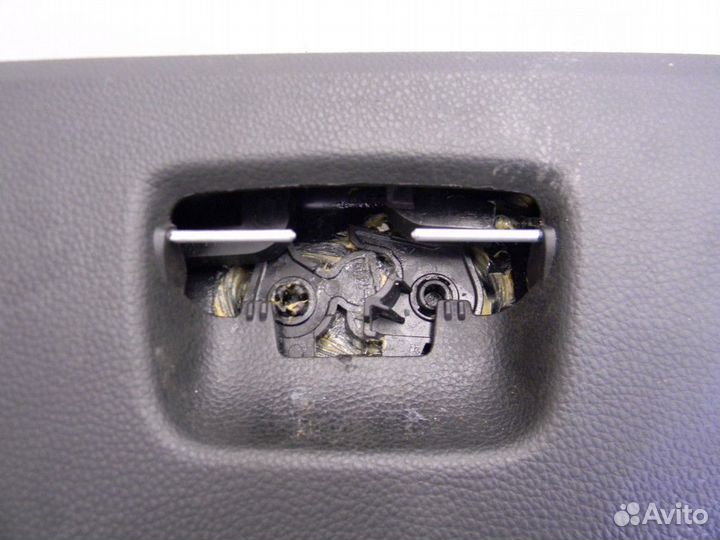 Бардачок 1-серия E87/E81 2004