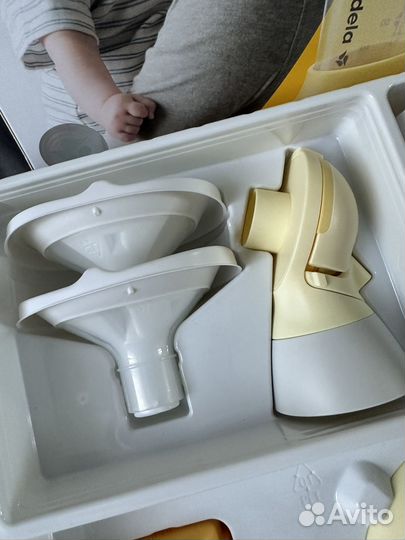Молокоотсос medela swing flex электрический