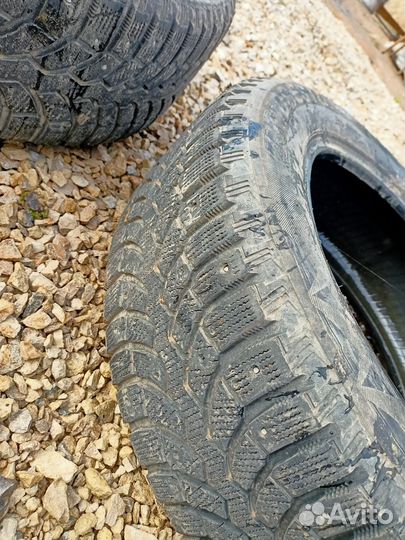 Резина Bridgestone Blizzak Spike 205 60 R16