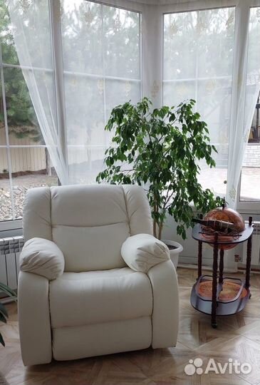 Кресло реклайнер