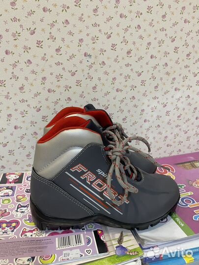 Лыжные ботинки спорт