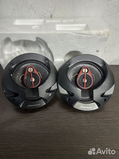 Автомобильные колонки Pioneer TS-R1750S