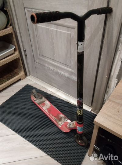 Трюковой самокат