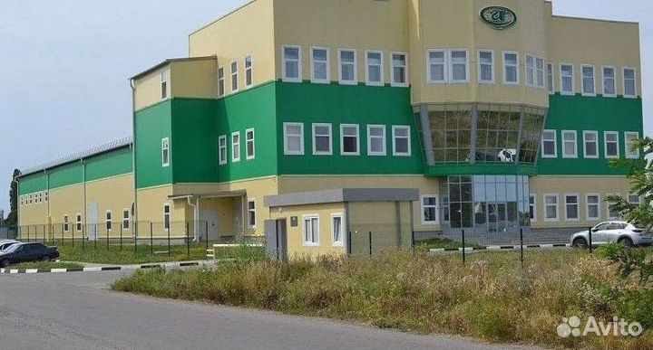 Сэндвич-панели для автосалонов и сто