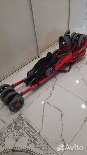 Прогулочная коляска трость babyton