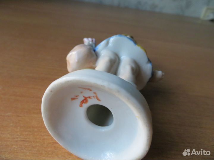 Фарфоровая статуэтка. Германия. 60-е г.г