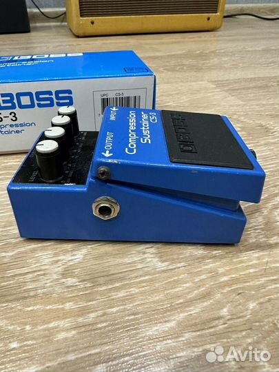 Гитарная педаль boss CS-3 компрессор