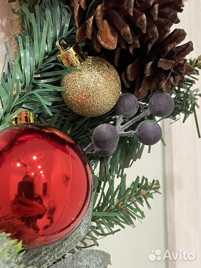 Рождественский венок на дверь 44 см