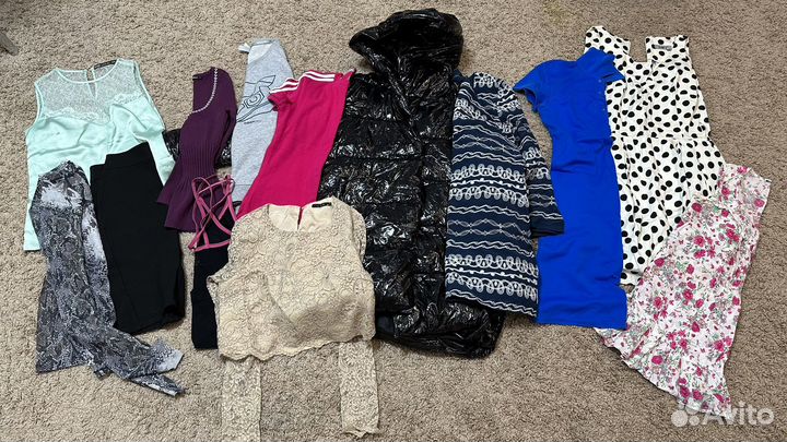Одежда пакетом 40-42 размер