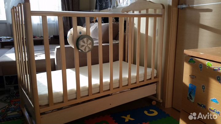 Детская кроватка (массив березы) с матрасом 120*60