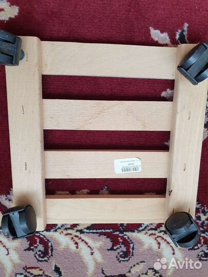 Подставка полочка для цветов(дерево) -Германия