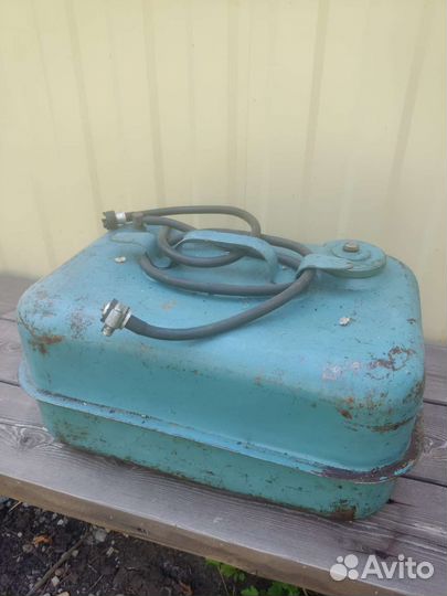 Лодочный мотор ветерок 8м