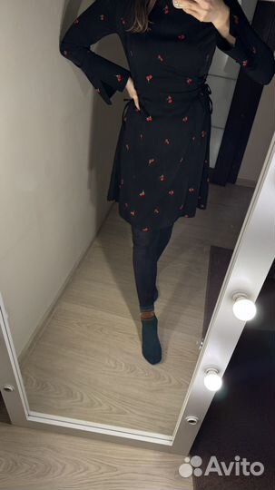 Платье женское