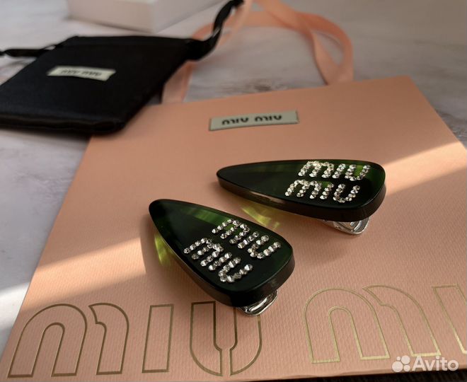 MIU MIU комплект из двух заколок