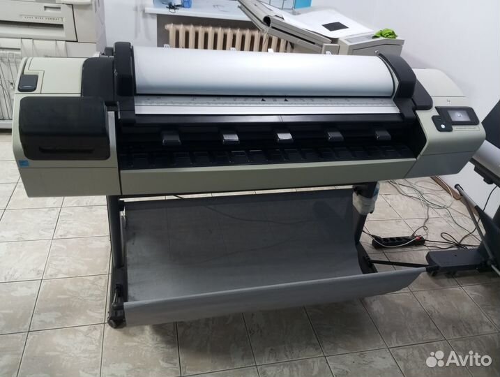 Плоттер HP Designjet T2300 emfp мфу