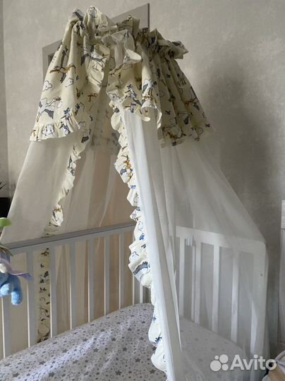 Балдахин с держателем