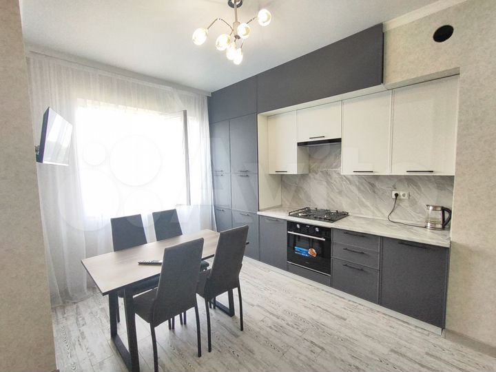 2-к. квартира, 51 м², 4/4 эт.