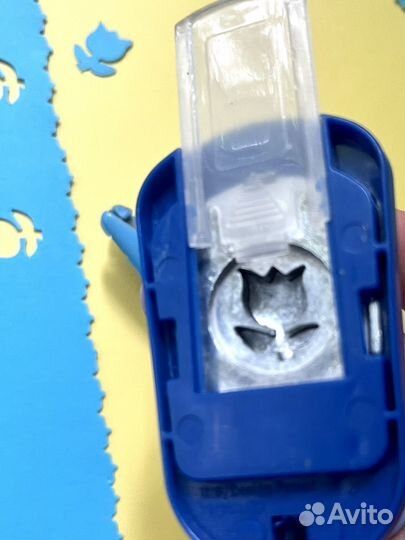 Ножницы и фигурный дырокол для скрапбукинга